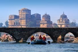 Madhya Pradesh Celebrates Record Tourist Arrivals in 2025